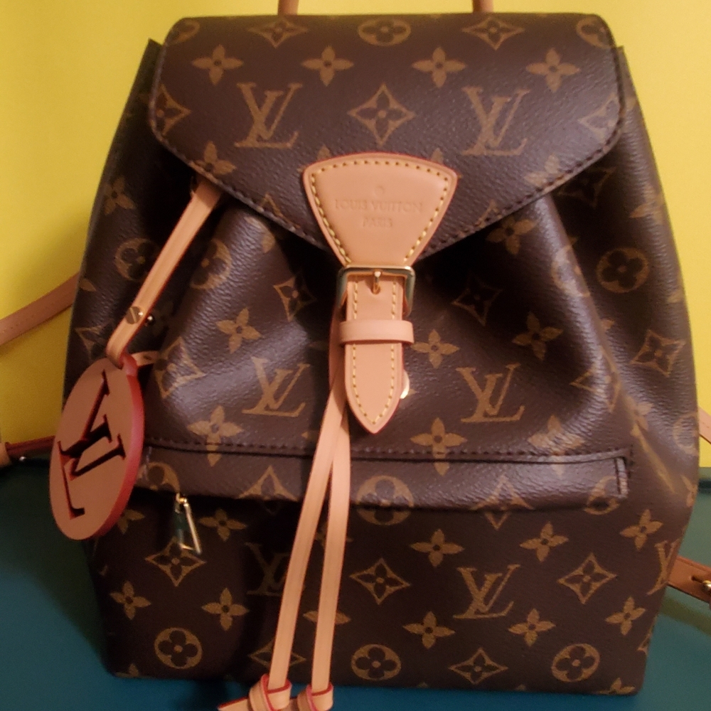 Louis vuitton montsouris pm backpack